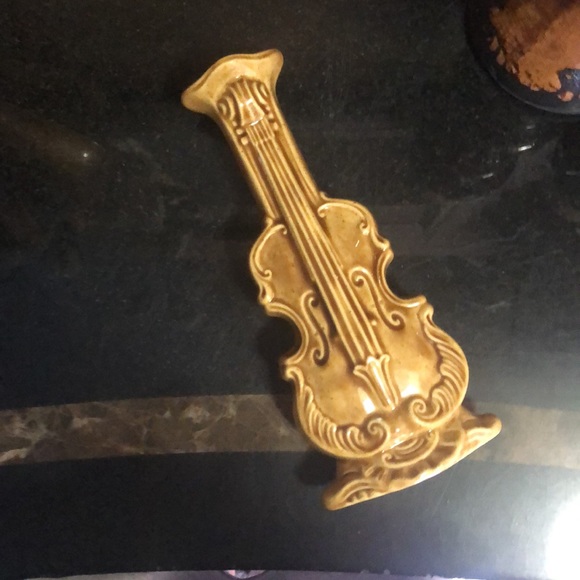 Vintage guitar vase/wall pocket - Picture 2 of 10